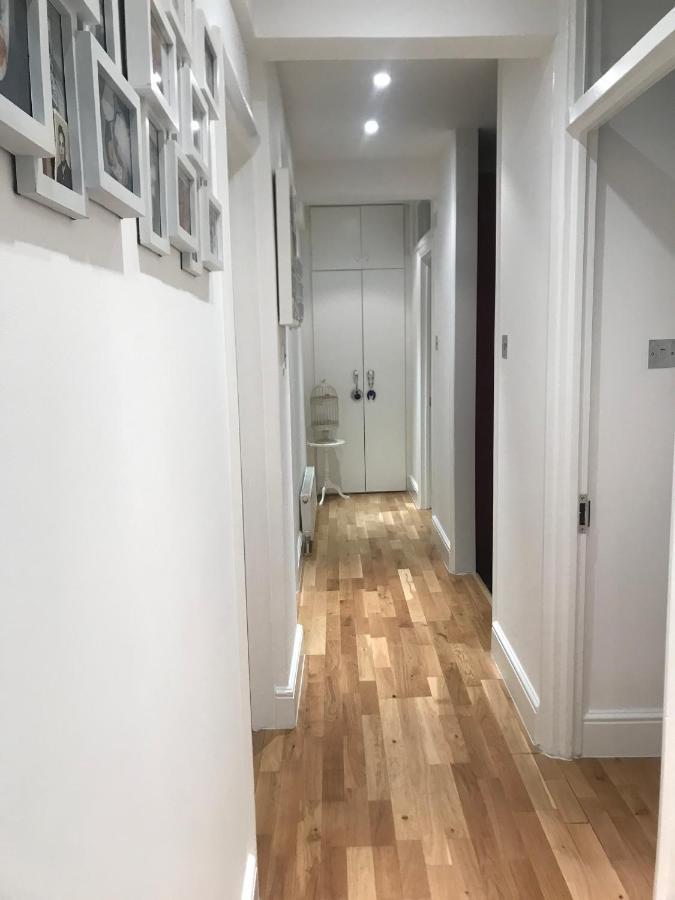 Bright Balham Apartment ロンドン エクステリア 写真